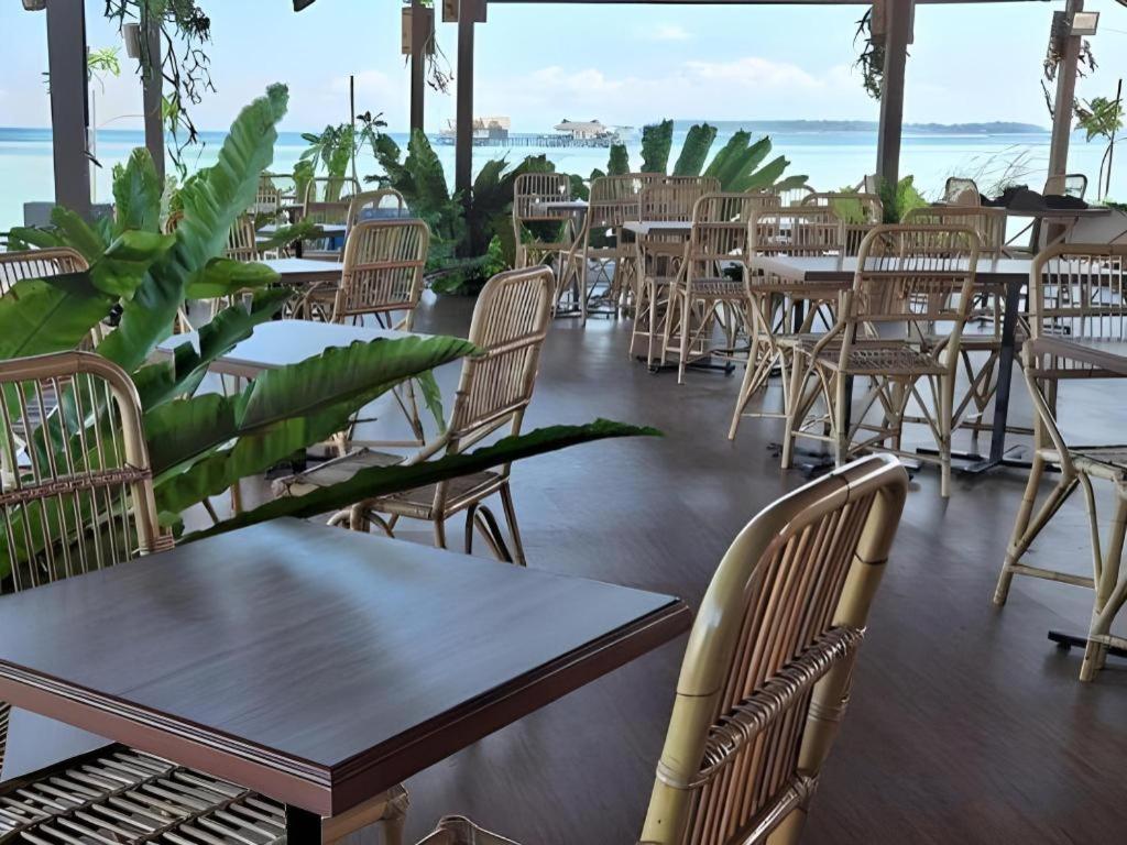 Sand Bay Resort Semporna Esterno foto