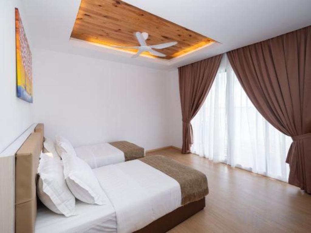 Sand Bay Resort Semporna Esterno foto
